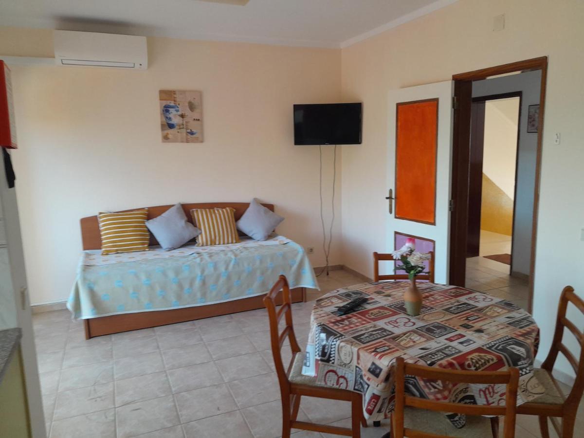 Residence 1000 Roses Монкарапашо Екстериор снимка