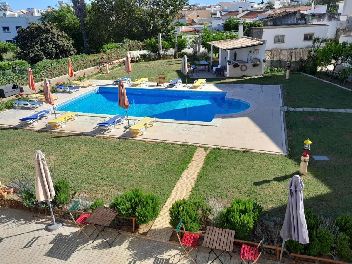 Residence 1000 Roses Монкарапашо Екстериор снимка